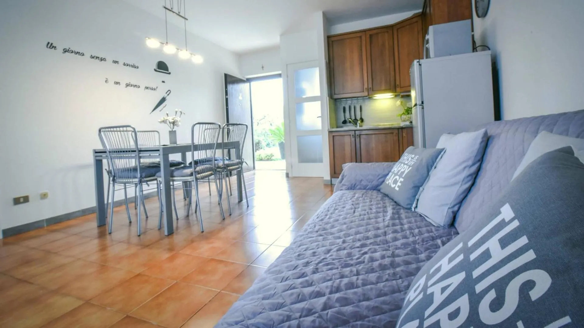 Zu Sole Del Garda 10 - Ol Apartment Lazise 0*,  Italy