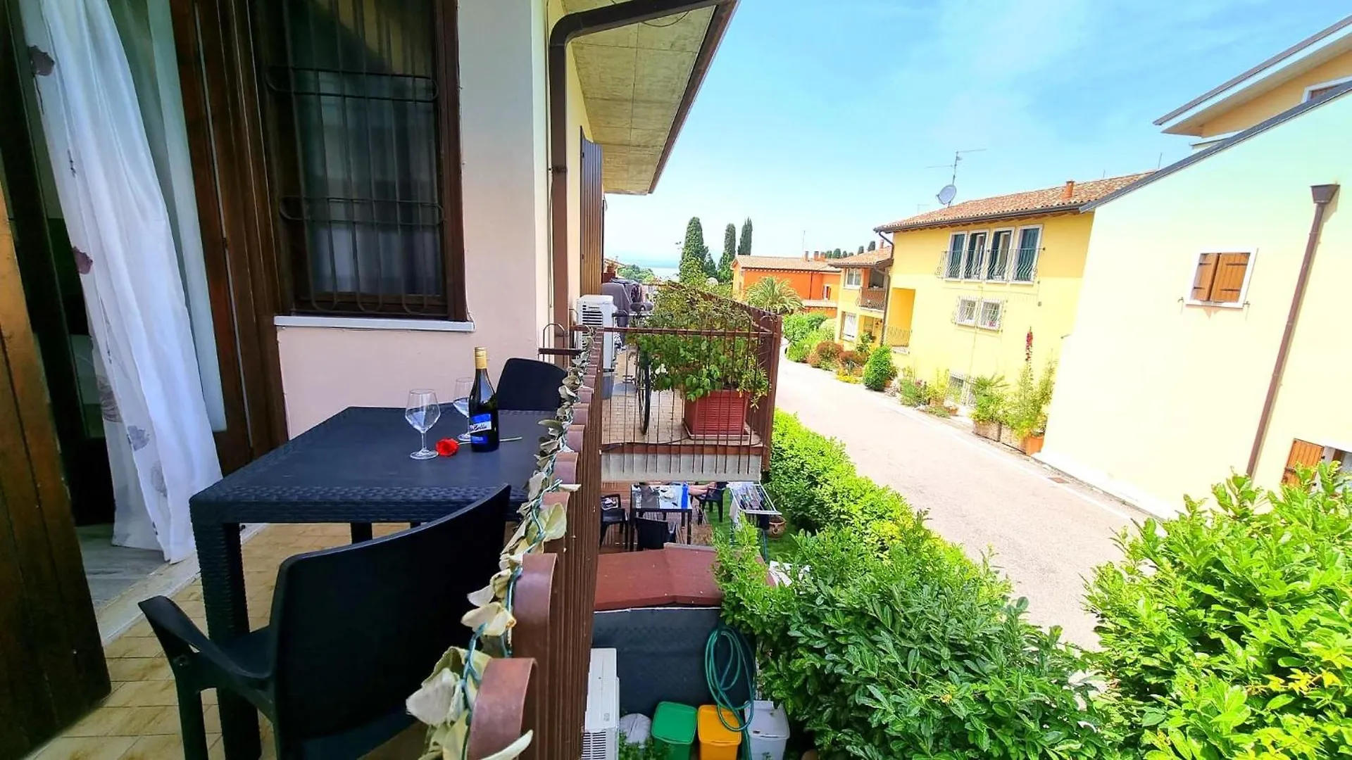 Zu Sole Del Garda 10 - Ol Apartment Lazise Italy